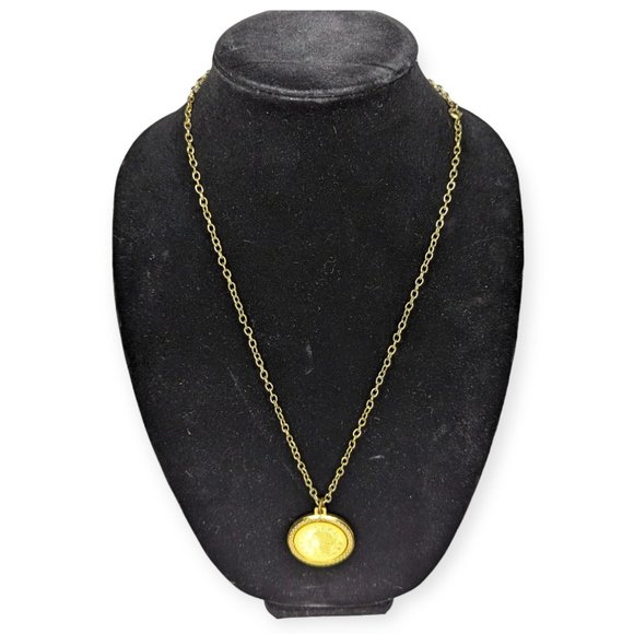 Masonic Order of the Eastern Star 1776 Gold Tone Pendant Faux Coin Necklace - Picture 6 of 9